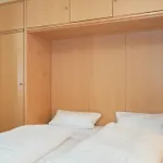 Apartment 691, Seepark *